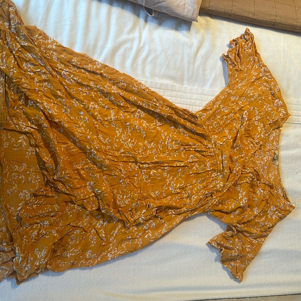 Size small V cut yellow floral sun dress